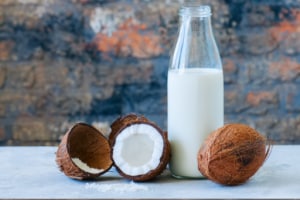 benefits of coconut milk for skin homemade skincare face mask for acne, natural remedies for pimples. DIY face mask for acne