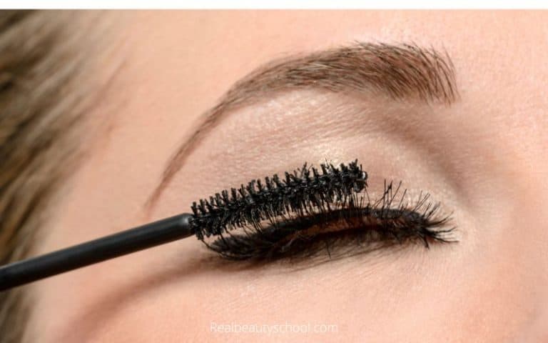 How To Apply Mascara Like A Pro Naturally And Without Clumps Real Beauty School 9342