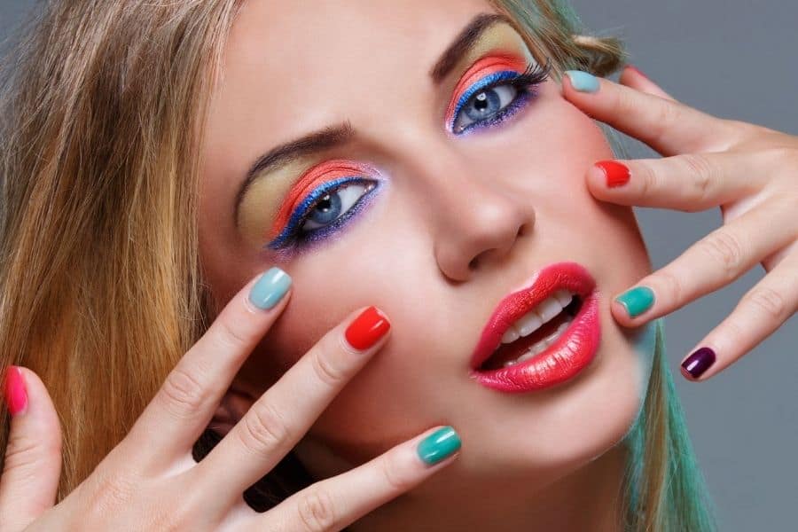 Coachella Chic: Festive Makeup Inspiration