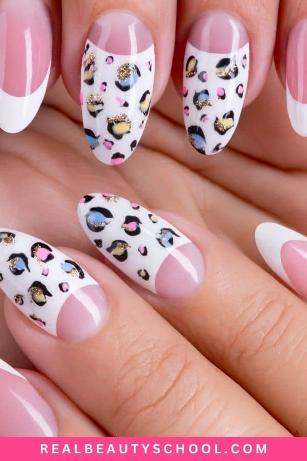  Oval white animal print nails