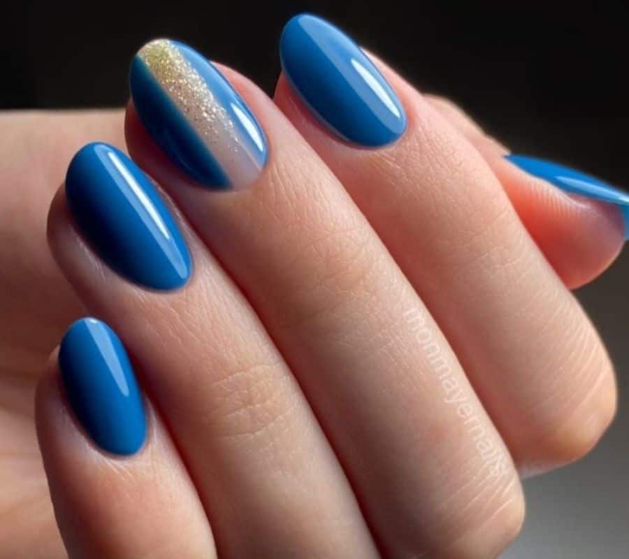 blue holiday glow nails
