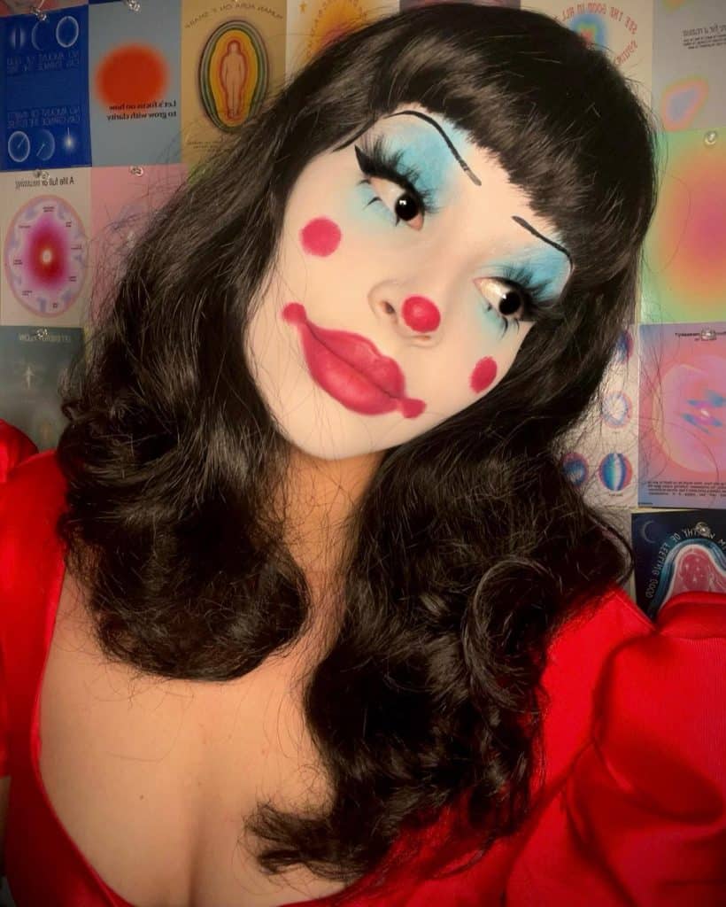 easy clown makeup 