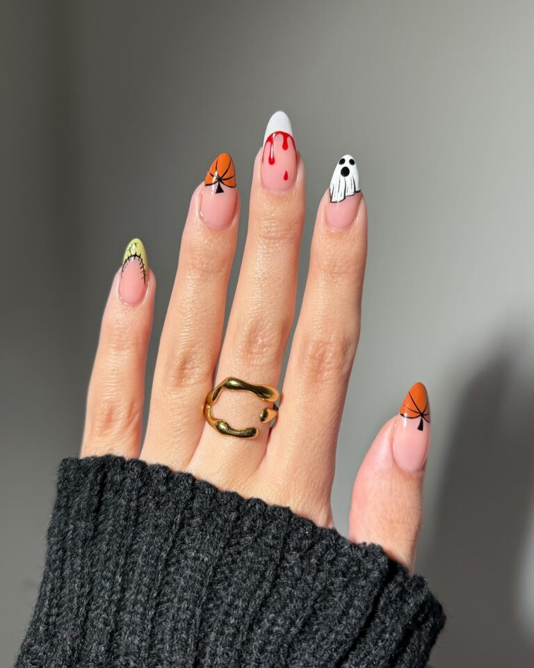 35+ Halloween Nails: Cute ideas to slay this spooky season!