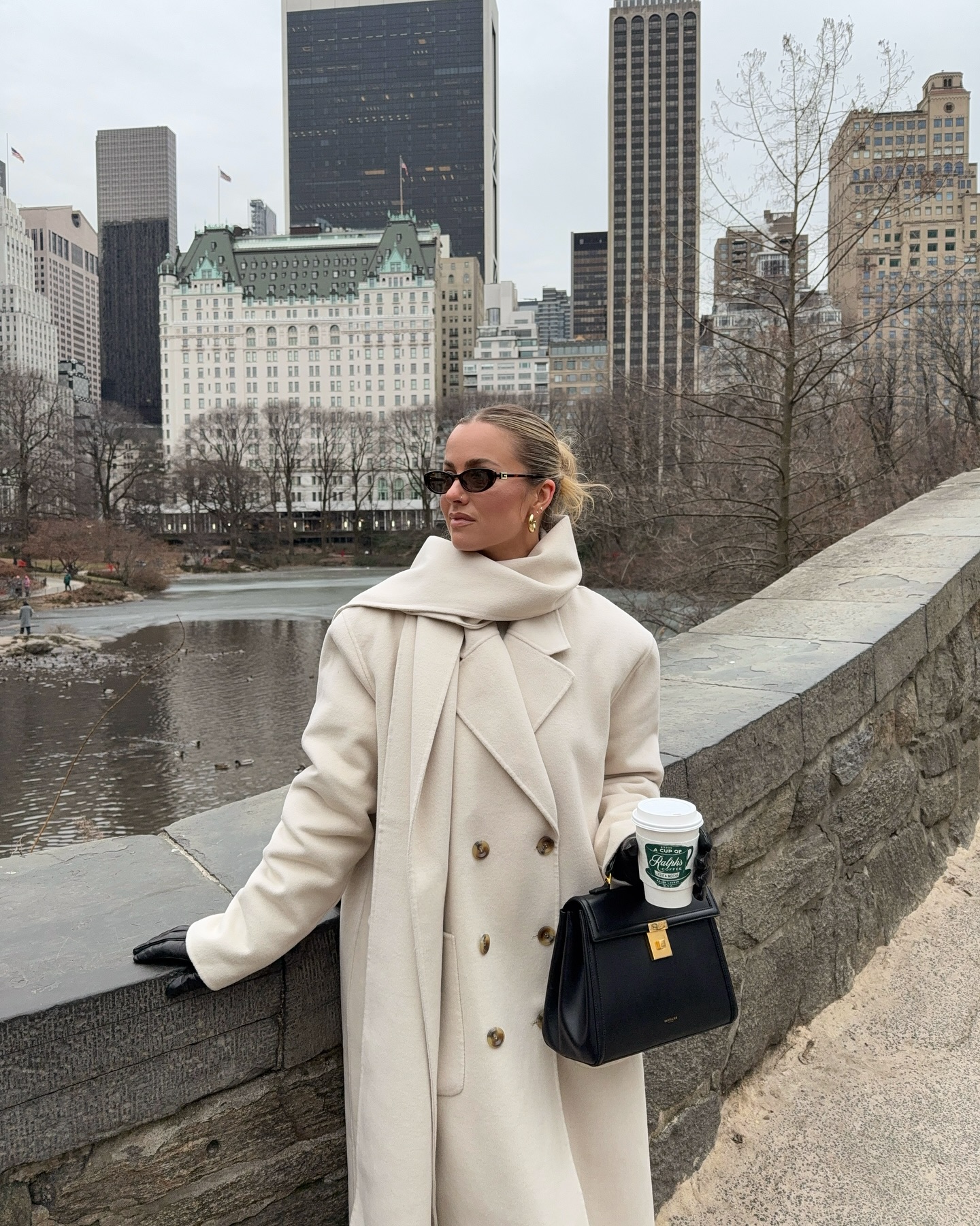 10 Stylish NYC Winter Outfits for Women: Warm Outfit Ideas for Cold Weather